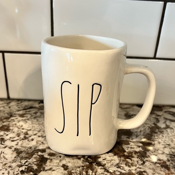 RAE DUNN MUG